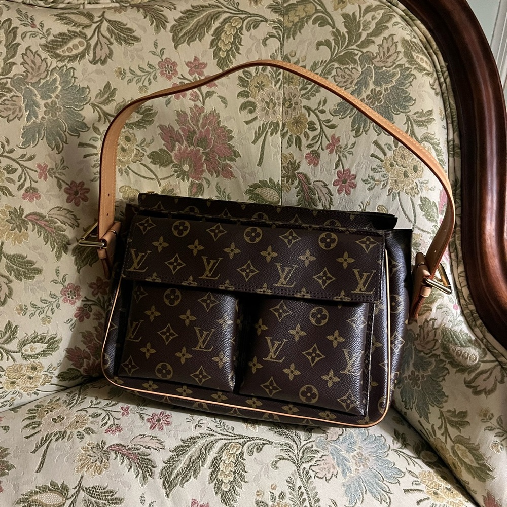 Louis Vuitton Brown Monogram Canvas Shoulder Bag with Vachetta Strap